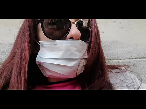 ❤️ Ніколетта мститься своєму сусіду і пісяє в його гаражі (Спеціальний італійський карантин Covid19) ❤❌ Порно на uk.porn-mate.ru